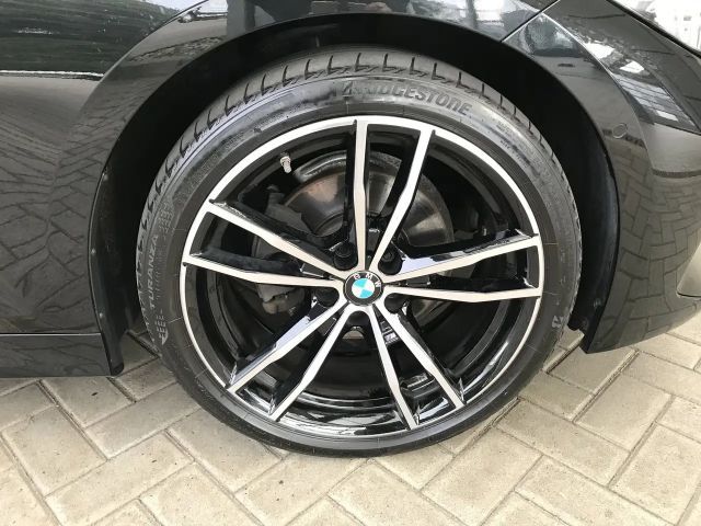 BMW 320 320d M-Sport xDrive