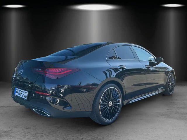 Mercedes-Benz CLA 220 AMG Line CLA 220 d Coupé