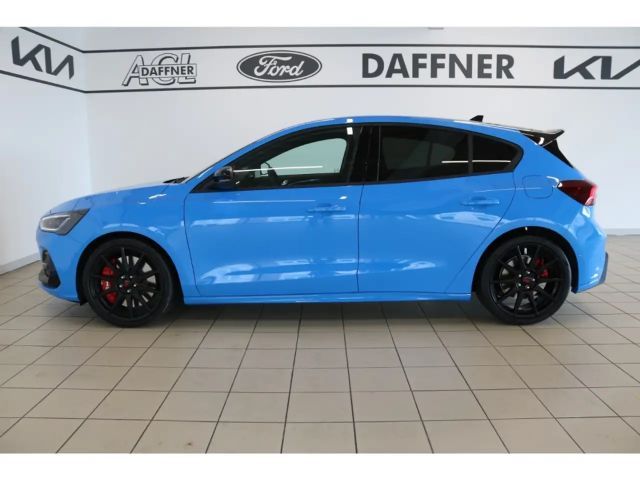 Ford Focus ST Line