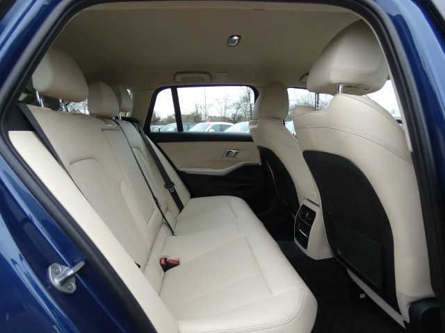 BMW 330 330e Comfort pakket Touring