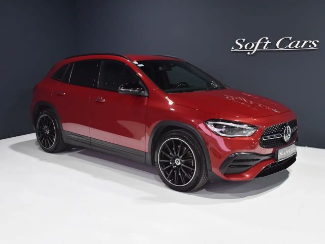 Mercedes-Benz GLA 250 AMG Line Designo