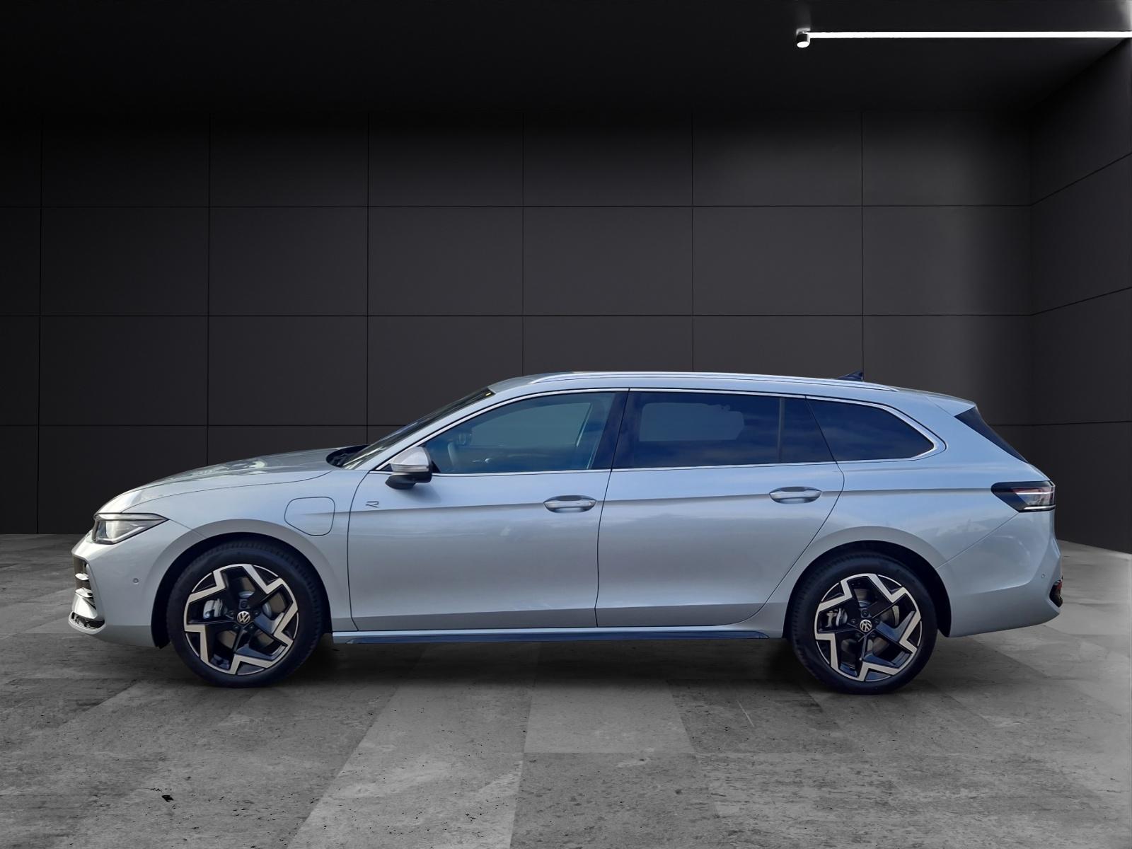 Volkswagen Passat R-Line eHybrid