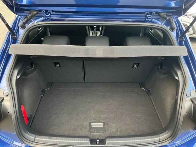 Volkswagen Polo 1.0 TSI DSG R-Line