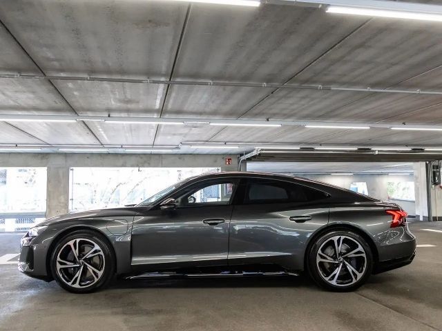 Audi e-tron GT Laser Pano HUD Standklima 360°