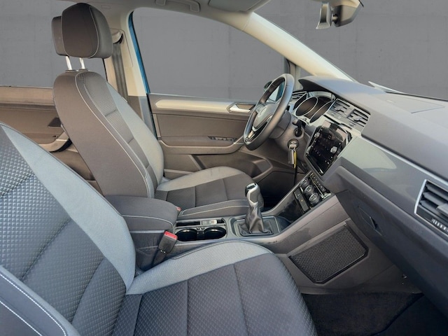 Volkswagen Touran 1.5 TSI Comfortline