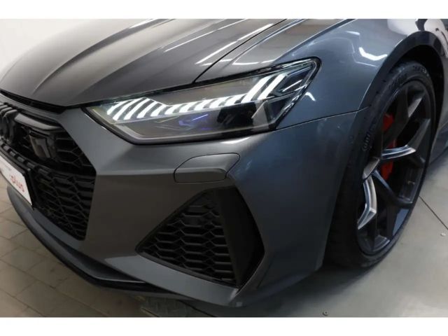 Audi RS6 Avant Performance Quattro