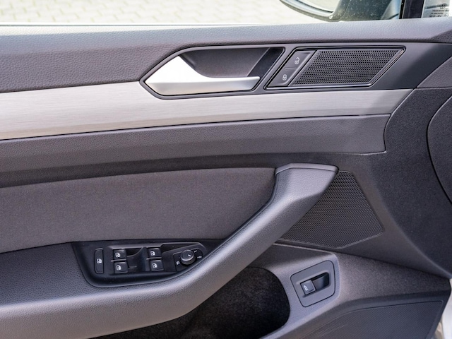 Volkswagen Passat 2.0 TDI DSG Variant