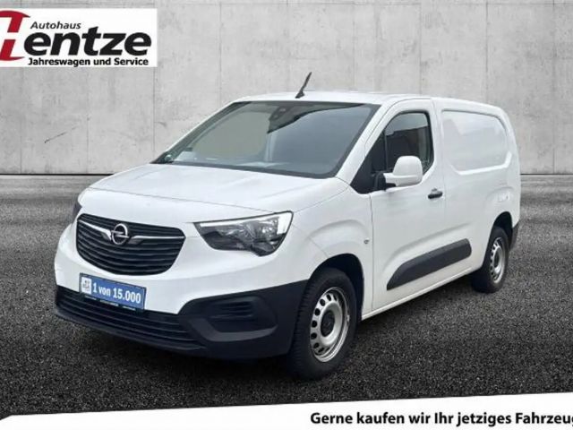 Opel Combo XL Edition/AHK