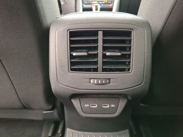 Volkswagen T-Roc DSG Plus Style