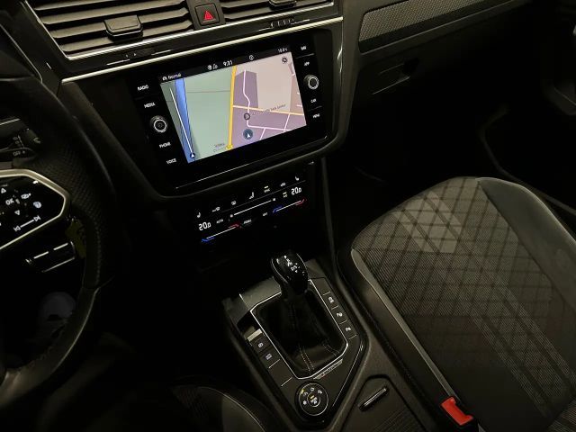 Volkswagen Tiguan 4Motion R-Line