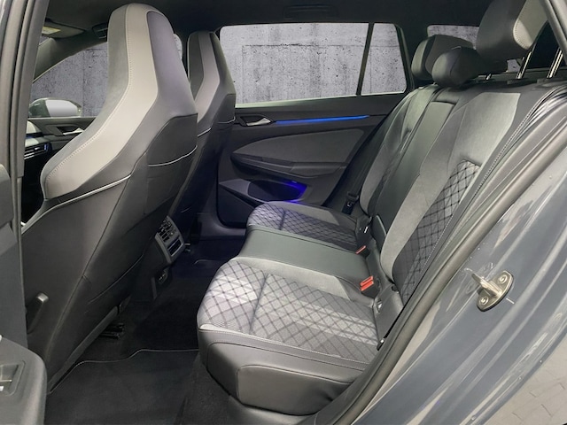 Volkswagen Golf 1.5 TSI R-Line Variant