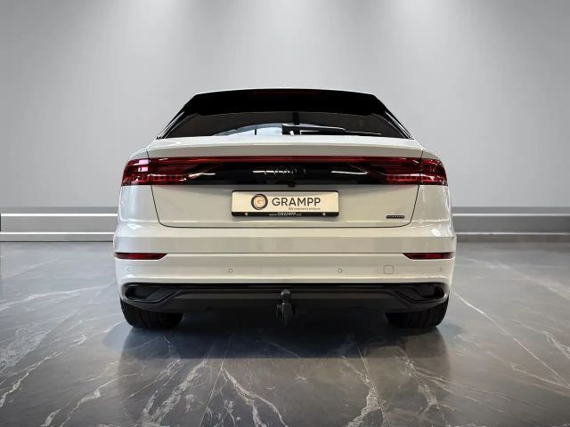 Audi Q8 55 TFSI Hybride
