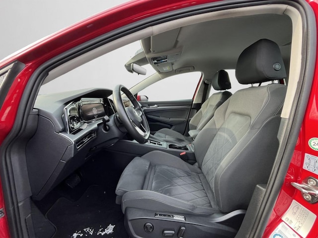 Volkswagen Golf 1.5 eTSI Golf VIII Style