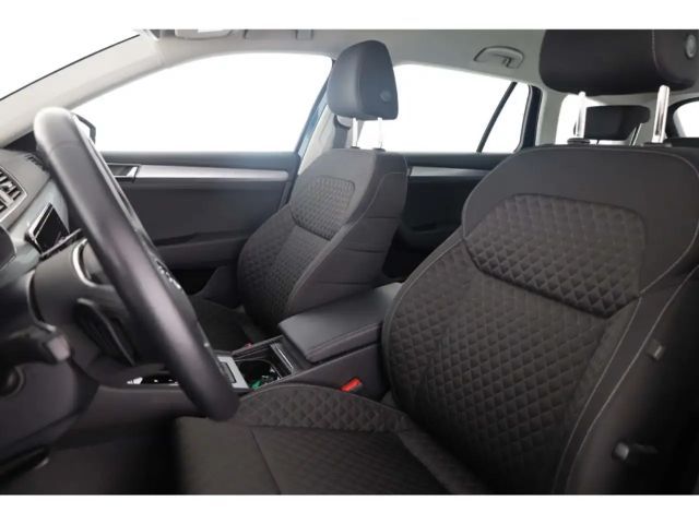 Skoda Superb 1.4 TSI Ambition Combi iV