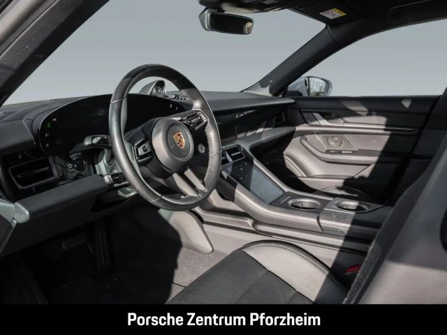 Porsche Taycan 4S Cross Turismo