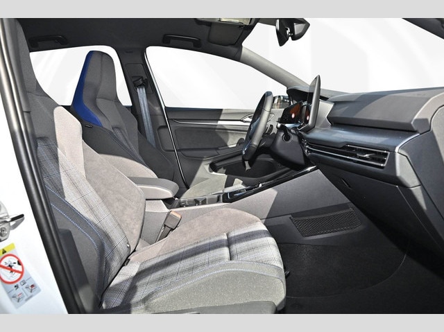 Volkswagen Golf GTE eHybrid