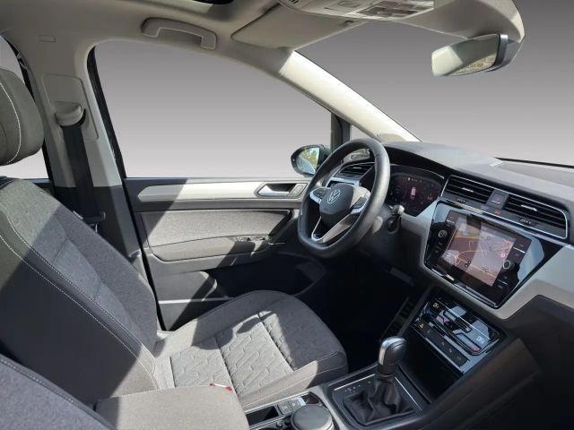 Volkswagen Touran 1.5 TSI DSG Move