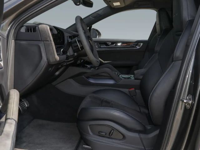 Porsche Cayenne Coupé E-Hybrid Turbo