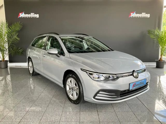 Volkswagen Golf 1.5 TSI DSG Life Variant