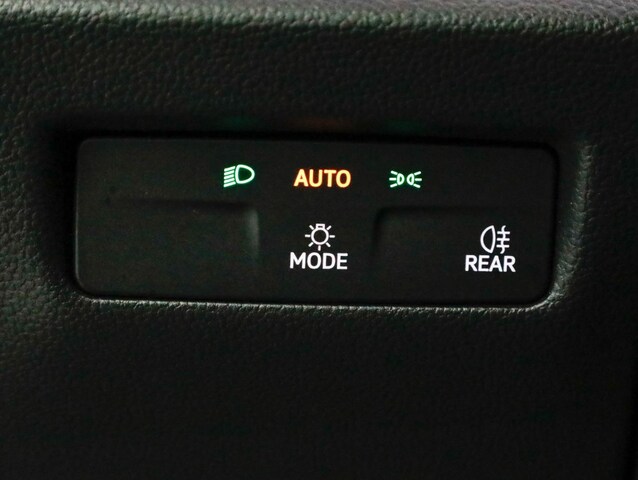 Volkswagen Passat 2.0 TDI Business DSG Variant