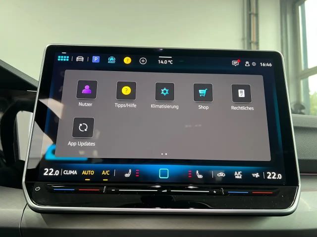 Volkswagen Golf Business DSG Variant