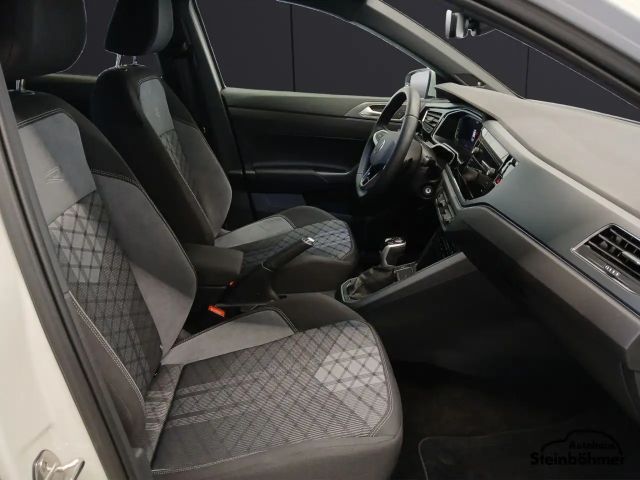 Volkswagen Polo 1.0 TSI DSG IQ.Drive R-Line