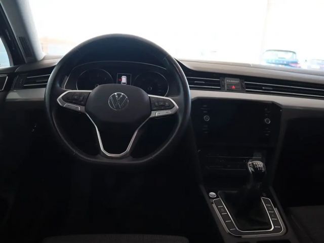 Volkswagen Passat Business Variant
