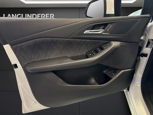 BMW 220 220i Active Tourer