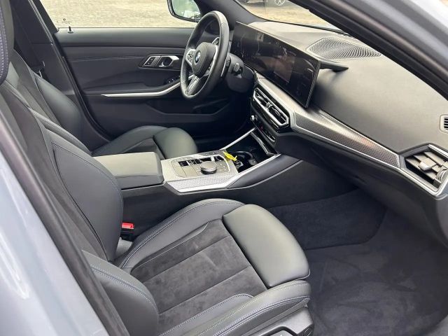 BMW 320 320d M-Sport Sedan xDrive