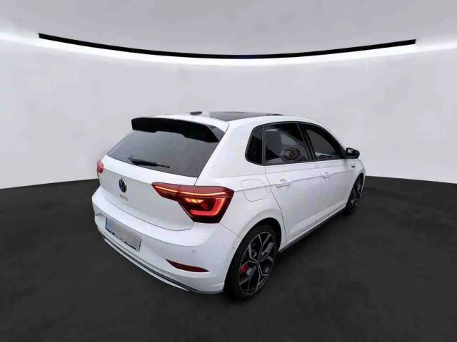 Volkswagen Polo 2.0 TSI DSG GTI