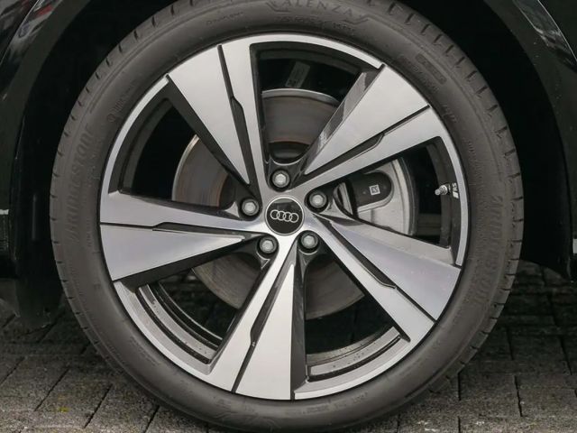 Audi Q5 Quattro S-Line Sportback