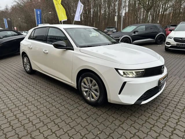 Opel Astra 1.2 Turbo Enjoy Turbo