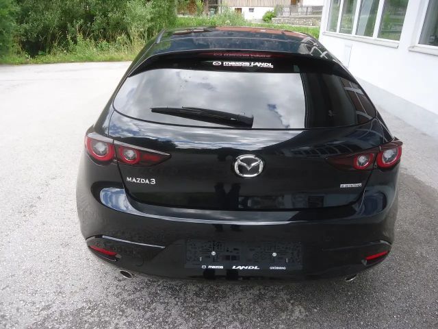 Mazda 3 G140 Centre-Line mit Design Pack