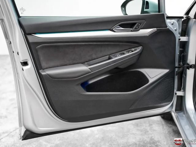 Volkswagen Golf DSG Life Variant