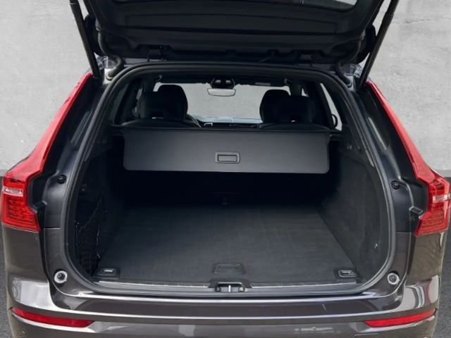 Volvo XC60 Dark Plus