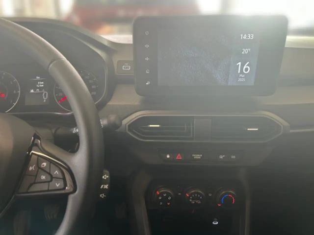 Dacia Sandero Essential TCe 90