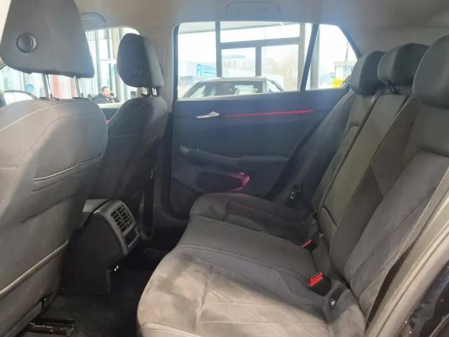 Volkswagen Golf 1.0 TSI Life