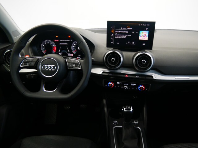 Audi Q2 30 TFSI S-Line