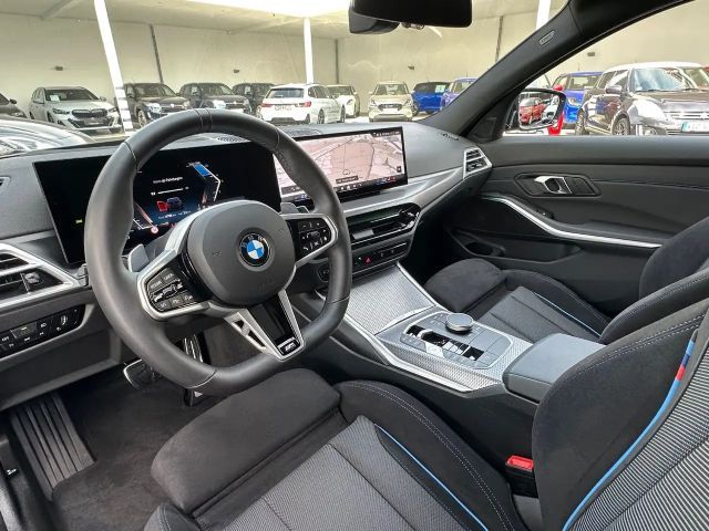 BMW 330 330d M-Sport Touring xDrive