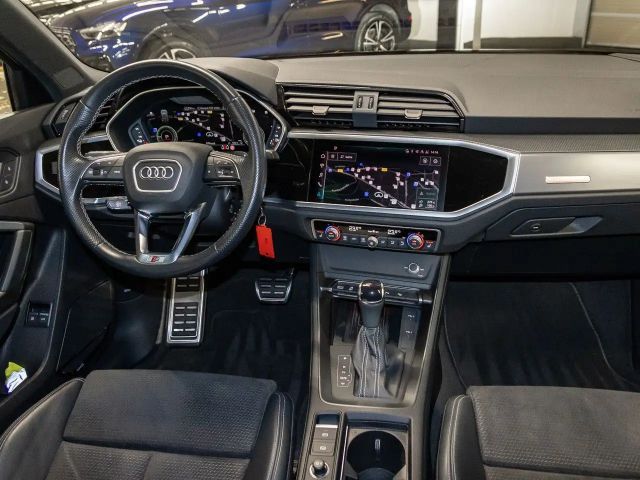 Audi Q3 45 TFSI Hybride S-Line