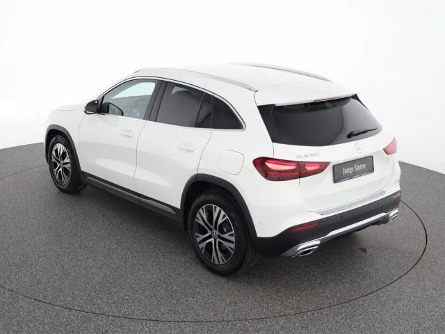 Mercedes-Benz GLA 180 Progressive