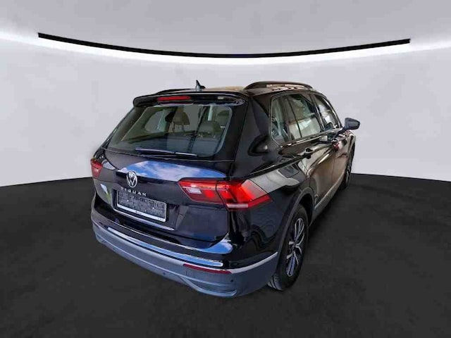Volkswagen Tiguan AHK*NAVI*LED*RFK*PDC*17LM*ACC*GRA*AUT