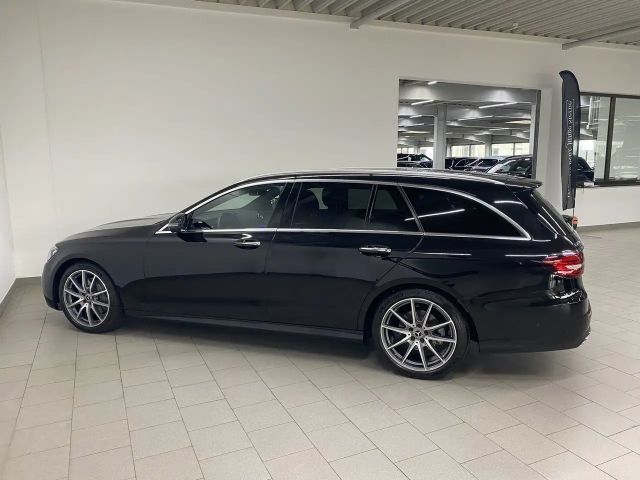 Mercedes-Benz E 220 AMG Line E 220 d Estate