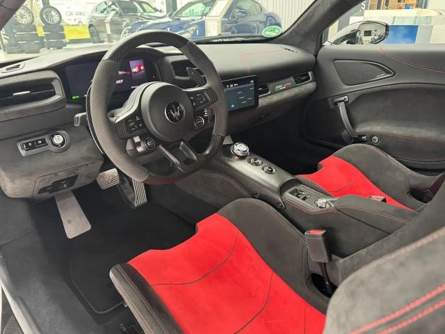 Maserati MC20 / Carbon Interieur+ Exterieur/ Hebe-Lift!
