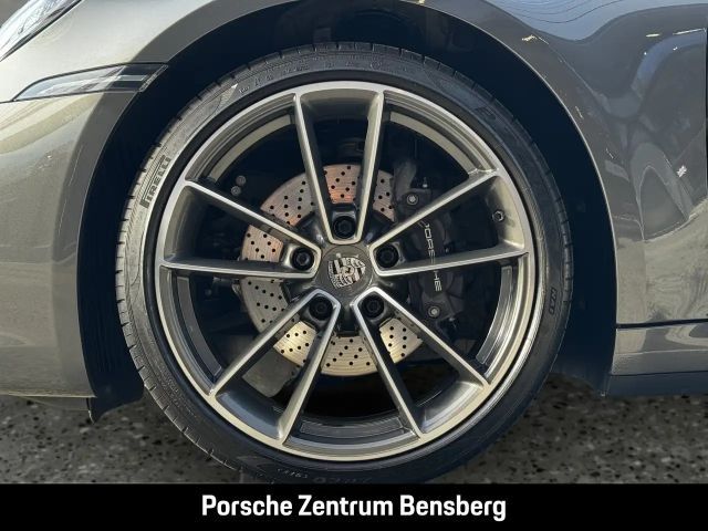 Porsche 992 Cabrio Carrera