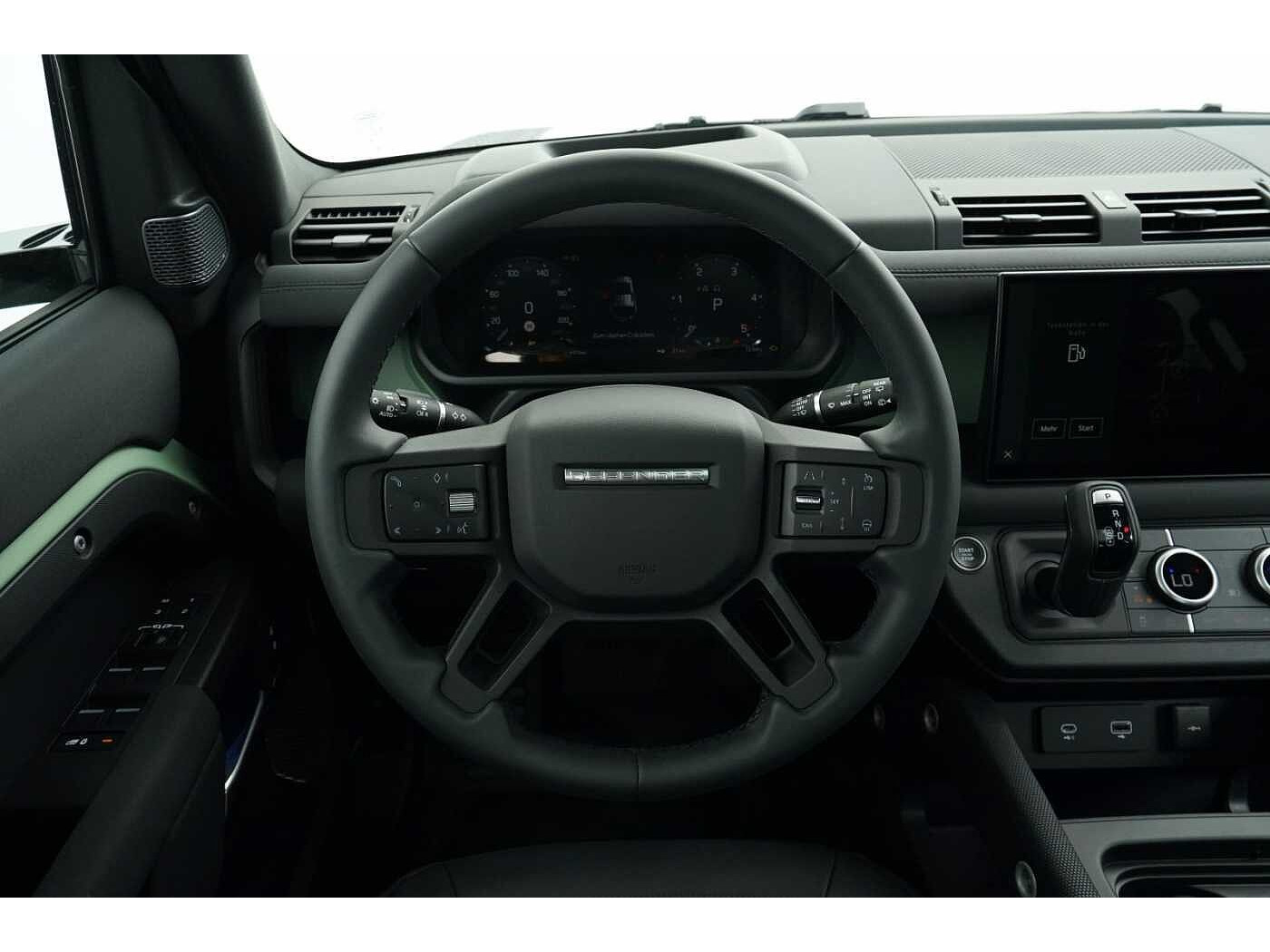 Land Rover Defender 110