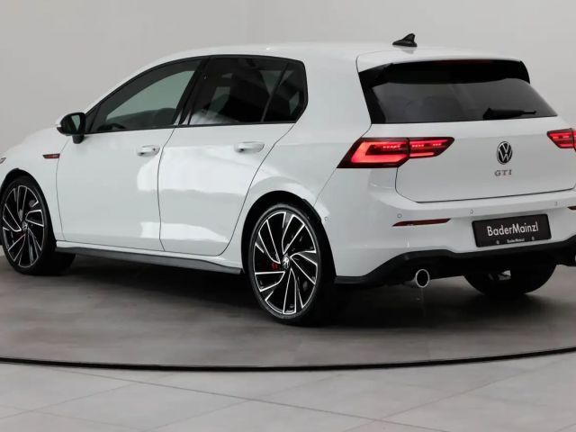 Volkswagen Golf 2.0 TSI DSG GTI