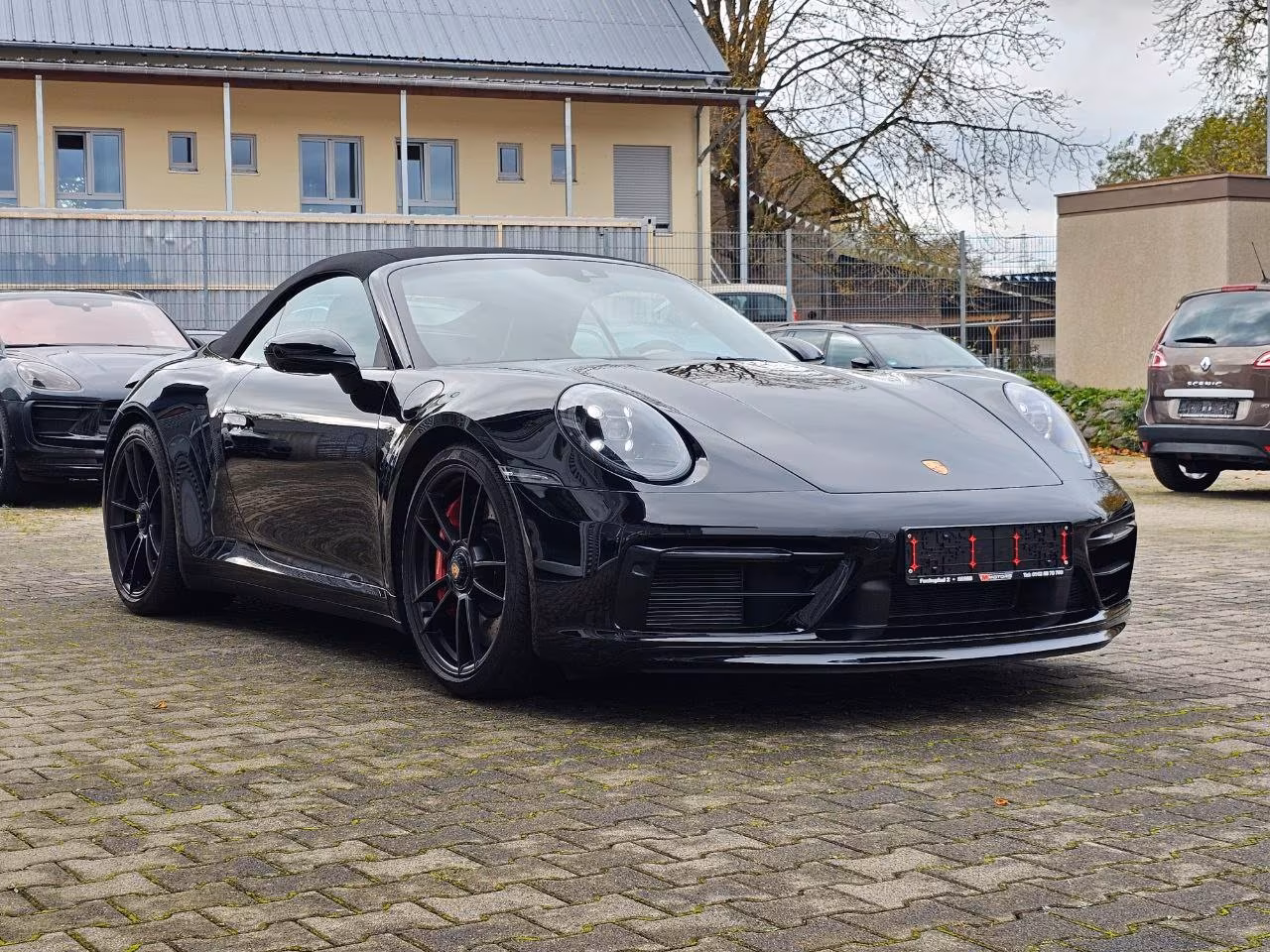 Porsche 911 Cabriolet Carrera GTS