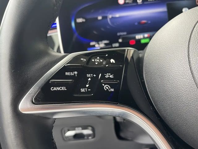 Mercedes-Benz EQS 450 Sedan