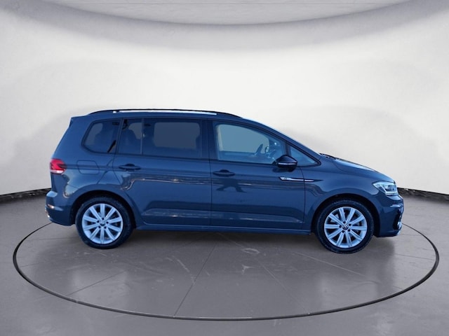 Volkswagen Touran 1.5 TSI DSG R-Line